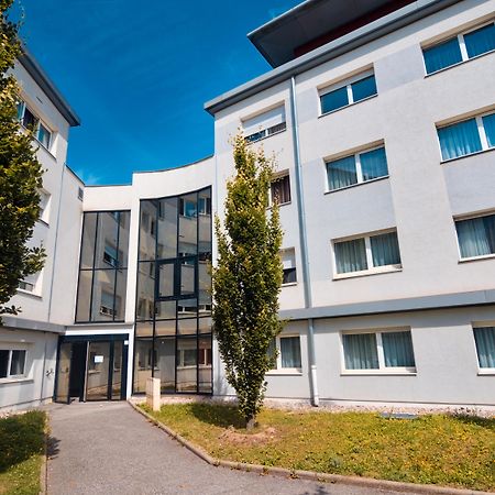 Comfort Aparthotel Les Hauts D'Annecy Exterior photo
