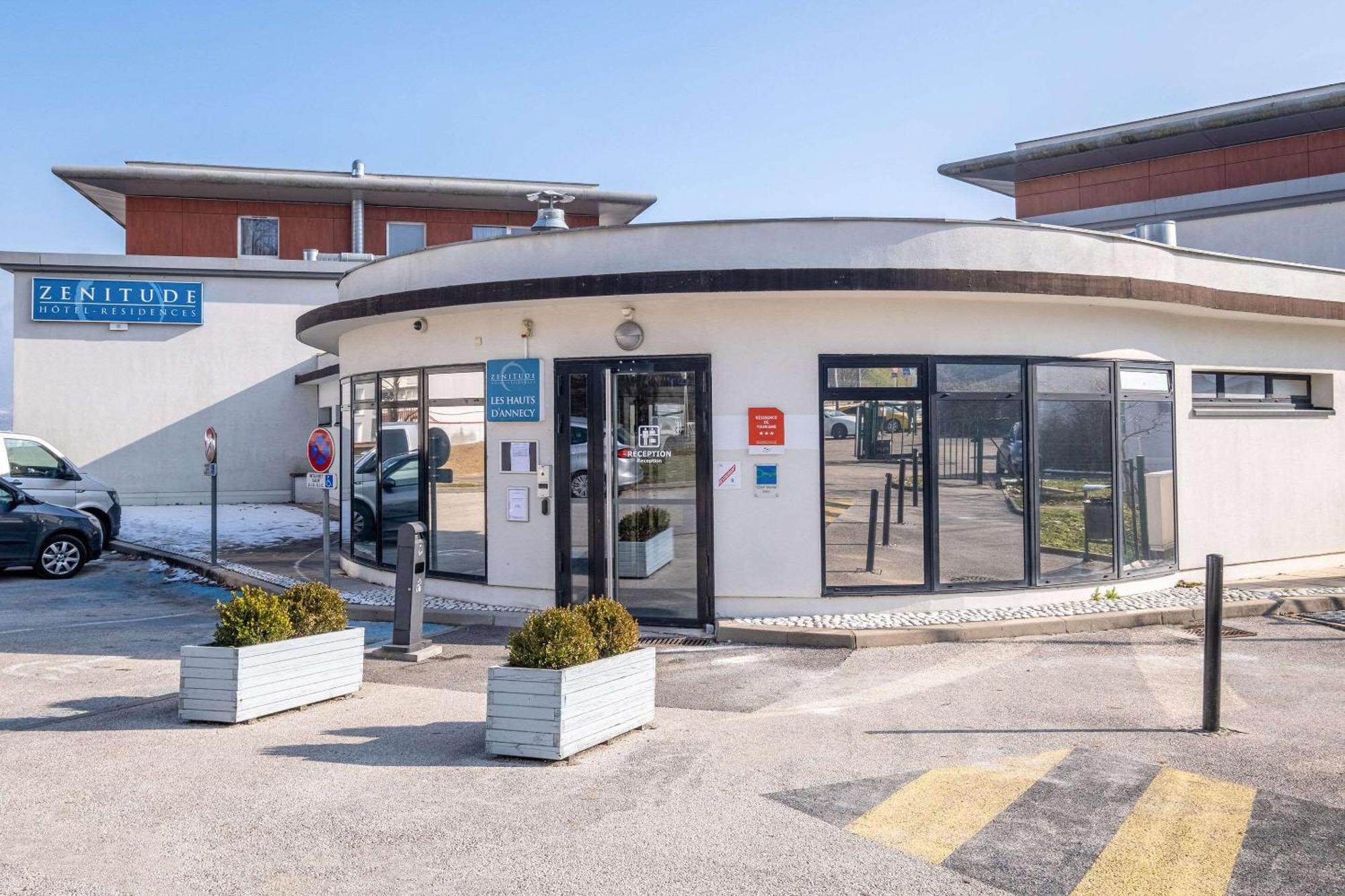 Comfort Aparthotel Les Hauts D'Annecy Exterior photo