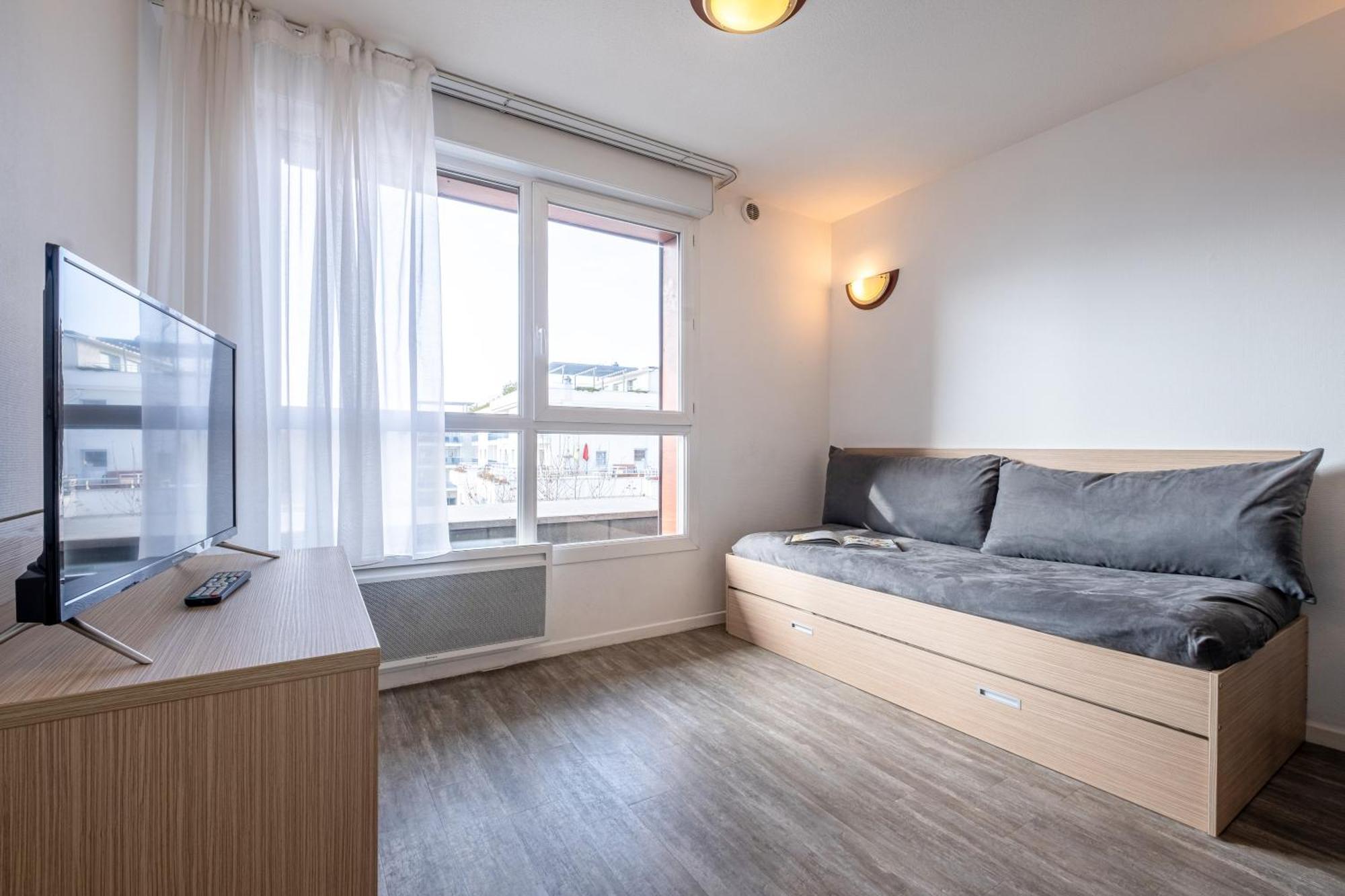 Comfort Aparthotel Les Hauts D'Annecy Exterior photo